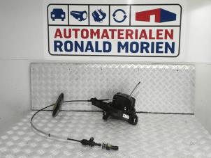 Used Gear-change mechanism Opel Astra Mk.7 1.4 Turbo 16V Price € 99,00 Inclusive VAT offered by Automaterialen Ronald Morien B.V.