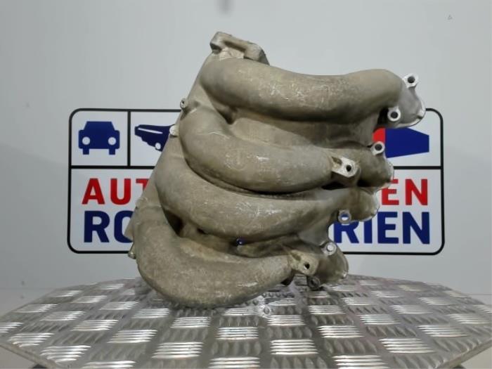 Gebrauchte Ansaugbrugge Volkswagen Golf II (19E) 1.8i Preis € 75,00 Margenregelung angeboten von Automaterialen Ronald Morien B.V.