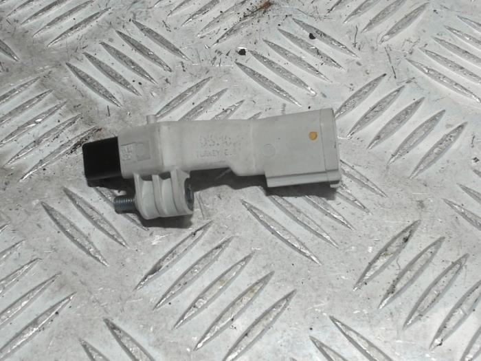 Neue Kurbelwelle Sensor Volkswagen Golf Preis € 15,00 Mit Mehrwertsteuer angeboten von Automaterialen Ronald Morien B.V.