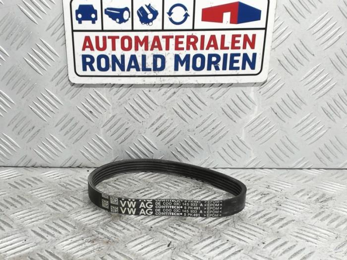 Nuevos Correa múltiple Volkswagen Golf Precio € 9,99 IVA incluido ofrecido por Automaterialen Ronald Morien B.V.