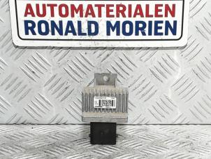 Usagé Relais préchauffage Renault Master Prix € 25,00 Règlement à la marge proposé par Automaterialen Ronald Morien B.V.