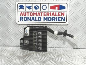 Gebrauchte Sicherungskasten Opel Grandland/Grandland X 1.2 Turbo 12V Preis € 20,00 Margenregelung angeboten von Automaterialen Ronald Morien B.V.