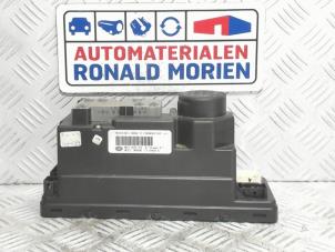 Used Electric central locking vacuum pump Mercedes E (W210) 3.0 E-300D Turbo 24V Price € 75,00 Margin scheme offered by Automaterialen Ronald Morien B.V.
