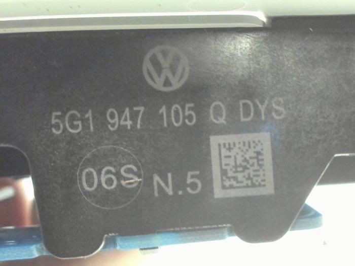 Eclairage intérieur avant d'un Volkswagen Golf VII (AUA) 2.0 TDI 16V 2019