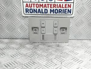 Usagé Eclairage intérieur avant Volkswagen Golf VII (AUA) 2.0 TDI 16V Prix € 25,00 Prix TTC proposé par Automaterialen Ronald Morien B.V.