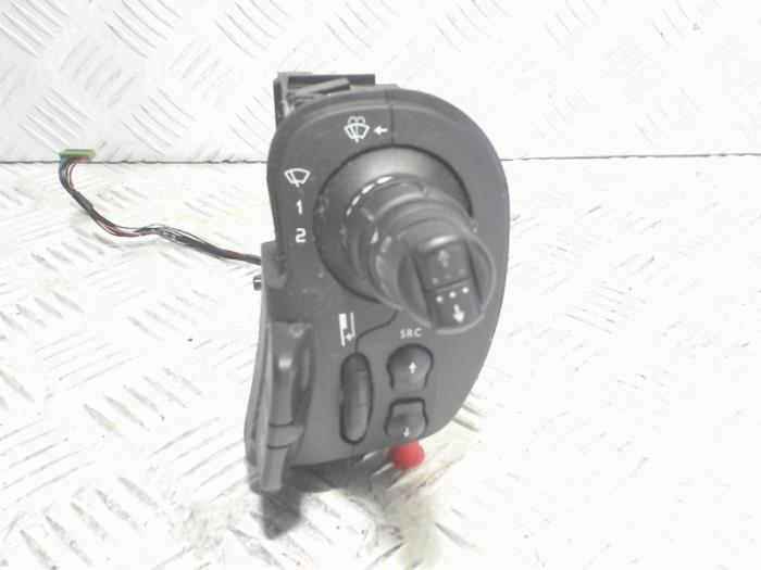Wiper switch from a Renault Scénic II (JM) 1.5 dCi 100 2005