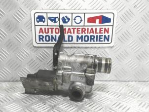 Used EGR valve Renault Scénic II (JM) 1.5 dCi 100 Price € 39,00 Margin scheme offered by Automaterialen Ronald Morien B.V.