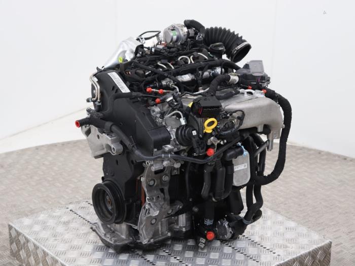 Used Engine Volkswagen Golf VIII (CD1) 2.0 TDI BlueMotion 16V Price € 4.779,50 Inclusive VAT offered by Automaterialen Ronald Morien B.V.