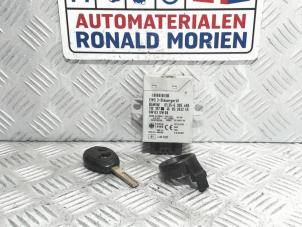 Usagé Système antidémarrage BMW Mini One/Cooper (R50) 1.6 16V One Prix € 25,00 Règlement à la marge proposé par Automaterialen Ronald Morien B.V.