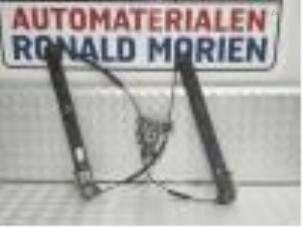 Usagé Mécanique vitre 4portes avant gauche Audi A8 Prix € 60,00 Prix TTC proposé par Automaterialen Ronald Morien B.V.