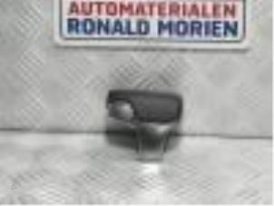 Gebrauchte Schaltknauf Audi A8 Preis € 50,00 Mit Mehrwertsteuer angeboten von Automaterialen Ronald Morien B.V.