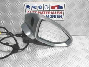 Used Wing mirror, right Audi A8 Price € 395,00 Inclusive VAT offered by Automaterialen Ronald Morien B.V.