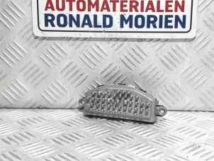 Usagé Résistance chauffage Volkswagen Tiguan (5N1/2) 1.4 TSI 16V Prix € 15,00 Règlement à la marge proposé par Automaterialen Ronald Morien B.V.
