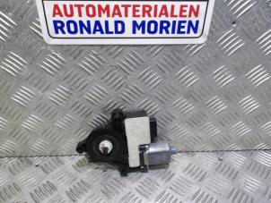 Używane Silnik szyby drzwiowej Volkswagen Tiguan (5N1/2) 1.4 TSI 16V Cena € 25,00 Procedura marży oferowane przez Automaterialen Ronald Morien B.V.