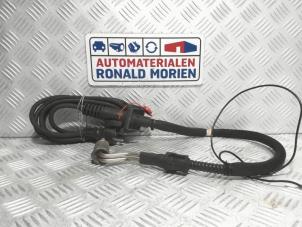 Używane Rózne Ford C-Max (DM2) 1.8 16V Flexifuel Cena € 89,00 Procedura marży oferowane przez Automaterialen Ronald Morien B.V.