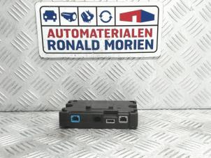 Usados Módulo Bluetooth Renault Megane III Grandtour (KZ) 1.5 dCi 110 Precio € 35,00 Norma de margen ofrecido por Automaterialen Ronald Morien B.V.