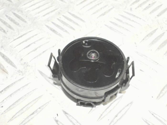 Gebrauchte Regensensor Renault Megane III Grandtour (KZ) 1.5 dCi 110 Preis € 15,00 Margenregelung angeboten von Automaterialen Ronald Morien B.V.
