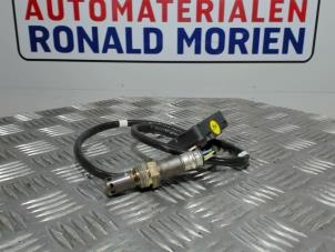 Nox sensor from a Volkswagen Golf VIII (CD1) 2.0 TDI BlueMotion 16V 2020
