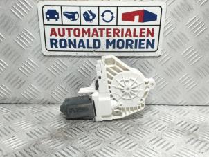 Usados Motor de ventanilla de puerta Audi A7 Precio € 14,99 IVA incluido ofrecido por Automaterialen Ronald Morien B.V.