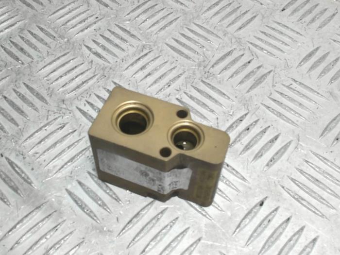 AC expansion valve