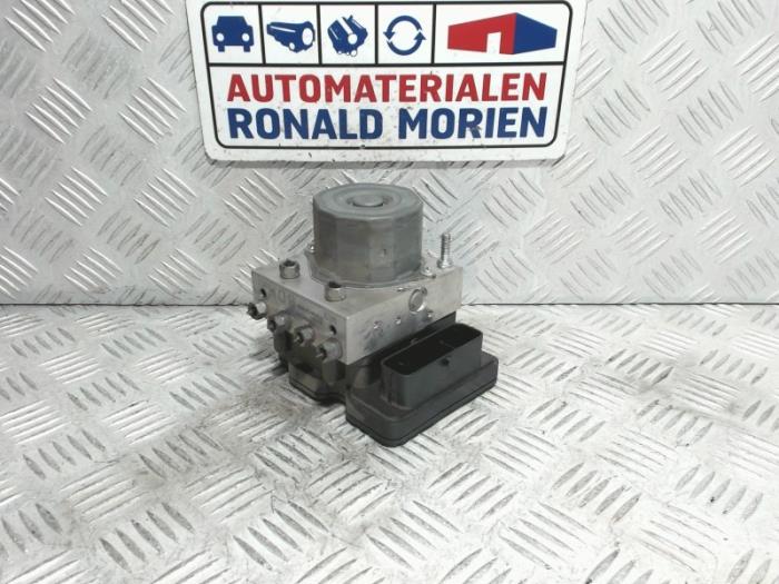 Gebrauchte ABS Pumpe Opel Adam 1.4 16V Preis € 175,00 Margenregelung angeboten von Automaterialen Ronald Morien B.V.