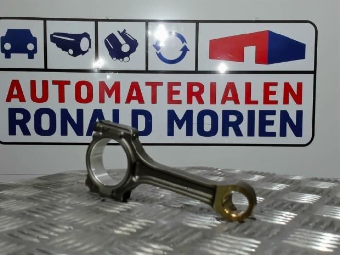Usagé Bielle Opel Astra Mk.7 Sports Tourer 1.4 Turbo 16V Prix € 65,00 Règlement à la marge proposé par Automaterialen Ronald Morien B.V.