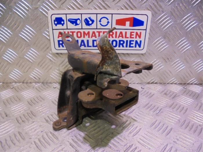Engine mounts with part number 12372 stock | ProxyParts.com