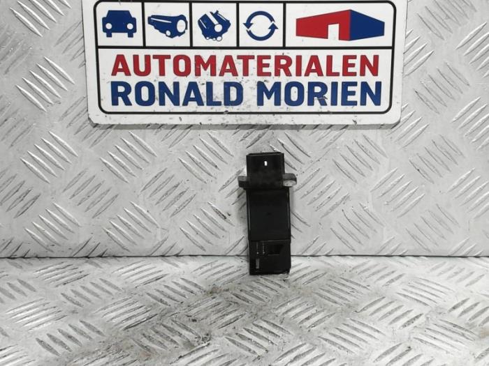 Gebrauchte Luftmengenmesser Opel Corsa E 1.0 SIDI Turbo 12V Preis € 45,00 Margenregelung angeboten von Automaterialen Ronald Morien B.V.