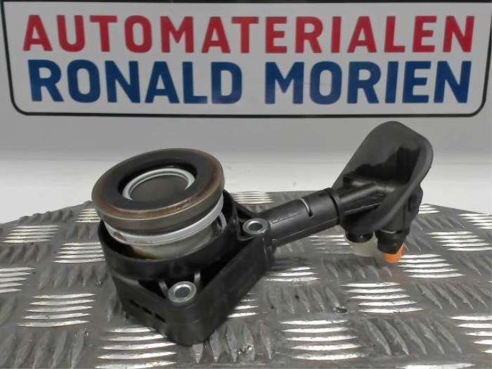 Nya Trycklager Ford Transit Courier Pris € 39,33 Inklusive moms erbjuds av Automaterialen Ronald Morien B.V.