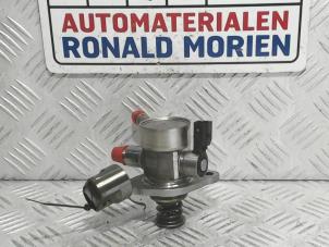 Used Petrol pump Opel Astra K 1.4 Turbo 16V Price € 95,00 Margin scheme offered by Automaterialen Ronald Morien B.V.