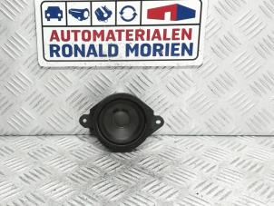 Used Speaker Mazda 3 (BM/BN) 2.0 SkyActiv-G 120 16V Price € 35,00 Margin scheme offered by Automaterialen Ronald Morien B.V.