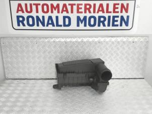 Used Air filter Volkswagen Golf Price € 50,00 Inclusive VAT offered by Automaterialen Ronald Morien B.V.