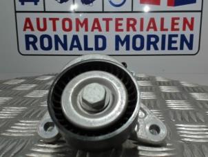 Usagé Rouleau tendeur courriere de multi Audi A5 (8T3) 2.0 TDI 16V Prix € 30,25 Prix TTC proposé par Automaterialen Ronald Morien B.V.
