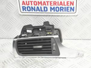 Used Dashboard vent Audi A7 Price € 29,00 Inclusive VAT offered by Automaterialen Ronald Morien B.V.