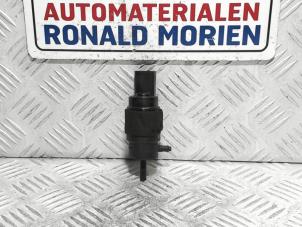 Usados Bomba de limpiaparabrisas delante Audi A7 Precio € 7,50 IVA incluido ofrecido por Automaterialen Ronald Morien B.V.