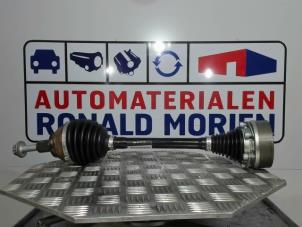 Used Front drive shaft, left Volkswagen Golf VIII (CD1) 1.5 TSI BlueMotion 16V Price € 199,65 Inclusive VAT offered by Automaterialen Ronald Morien B.V.