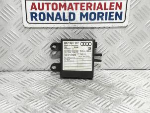 Usagé Module alarme Audi TT (8N3) 1.8 T 20V Quattro Prix € 35,00 Règlement à la marge proposé par Automaterialen Ronald Morien B.V.