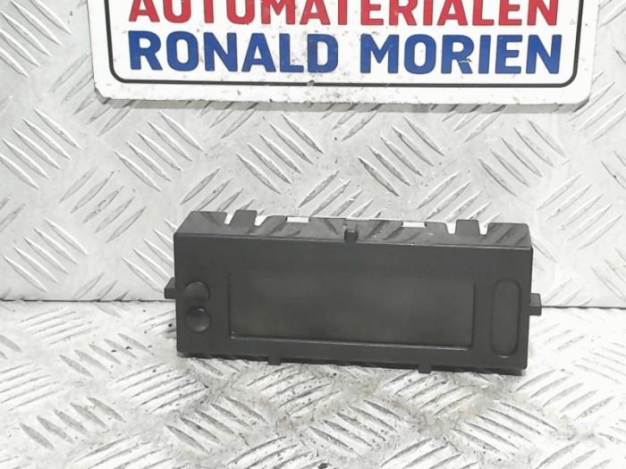 Begagnade Innerdisplay Renault Clio III (BR/CR) 1.5 dCi 75 FAP Pris € 25,00 Marginaltabell erbjuds av Automaterialen Ronald Morien B.V.