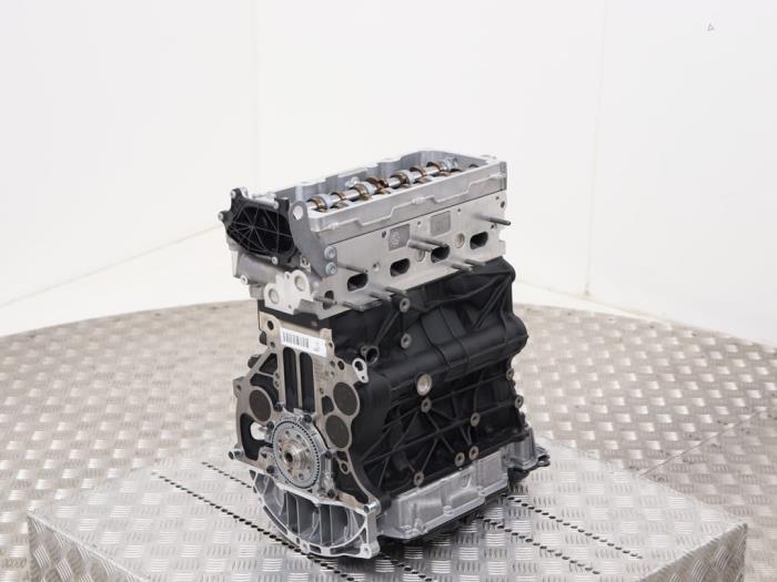 New Engine Volkswagen Golf VIII (CD1) 2.0 TDI BlueMotion 16V Price € 3.932,50 Inclusive VAT offered by Automaterialen Ronald Morien B.V.