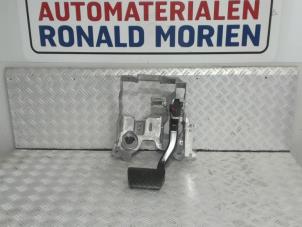 Usagé Pédale de frein Audi A5 Sportback Quattro (B8H/B8S) 2.0 TDI 16V Prix € 99,00 Prix TTC proposé par Automaterialen Ronald Morien B.V.