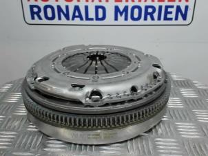 Used Clutch kit (complete) Volkswagen Golf VIII (CD1) 1.5 TSI BlueMotion 16V Price € 295,00 Inclusive VAT offered by Automaterialen Ronald Morien B.V.