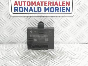 Used Central door locking module Audi A5 Sportback Quattro (B8H/B8S) 2.0 TDI 16V Price € 45,00 Inclusive VAT offered by Automaterialen Ronald Morien B.V.