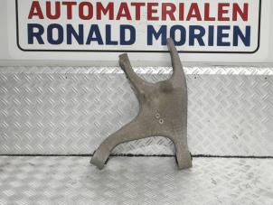 Used Rear wishbone, right Audi A5 Sportback Quattro (B8H/B8S) 2.0 TDI 16V Price € 25,00 Inclusive VAT offered by Automaterialen Ronald Morien B.V.