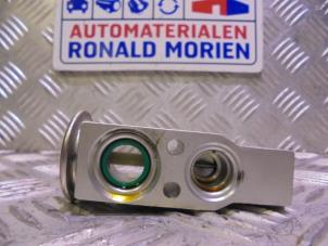 Used AC expansion valve Peugeot Expert Price € 39,00 Margin scheme offered by Automaterialen Ronald Morien B.V.