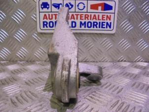 Used Gearbox mount Ford C-Max (DXA) 1.0 Ti-VCT EcoBoost 12V 125 Price € 25,00 Margin scheme offered by Automaterialen Ronald Morien B.V.