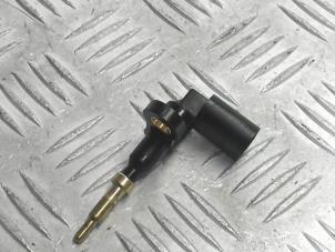 Used Engine temperature sensor Volkswagen Golf VII (AUA) 1.6 TDI BMT 16V Price € 14,99 Inclusive VAT offered by Automaterialen Ronald Morien B.V.