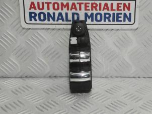 Used Electric window switch Mini Clubman (F54) 1.5 Cooper 12V Price € 29,00 Margin scheme offered by Automaterialen Ronald Morien B.V.