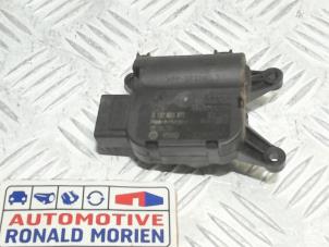 Usados Motor de válvula de calefactor Volkswagen Passat Precio € 19,00 Norma de margen ofrecido por Automaterialen Ronald Morien B.V.