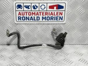 Usagé Capteur de batterie Volkswagen Passat Prix € 19,00 Règlement à la marge proposé par Automaterialen Ronald Morien B.V.