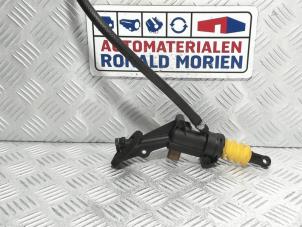 Used Clutch master cylinder Ford Transit Custom 2.0 TDCi 16V Eco Blue 105 Price € 25,00 Inclusive VAT offered by Automaterialen Ronald Morien B.V.